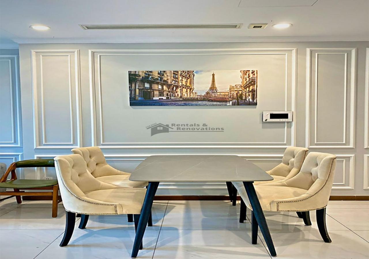 Apartment The Vinhomes Park - The Buildings Surrounding Landmark 81