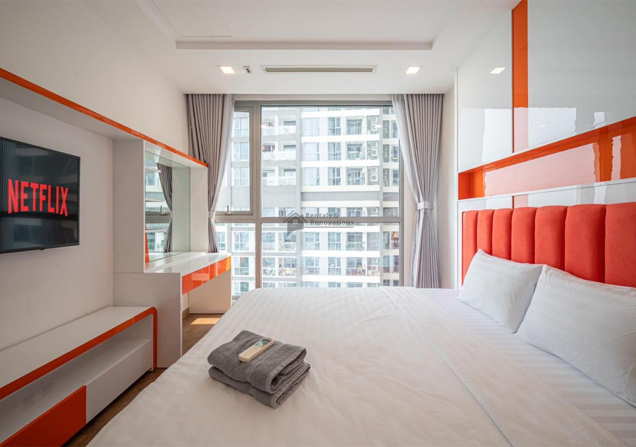 Căn hộ The Vinhomes Park - The Buildings Surrounding Landmark 81 *