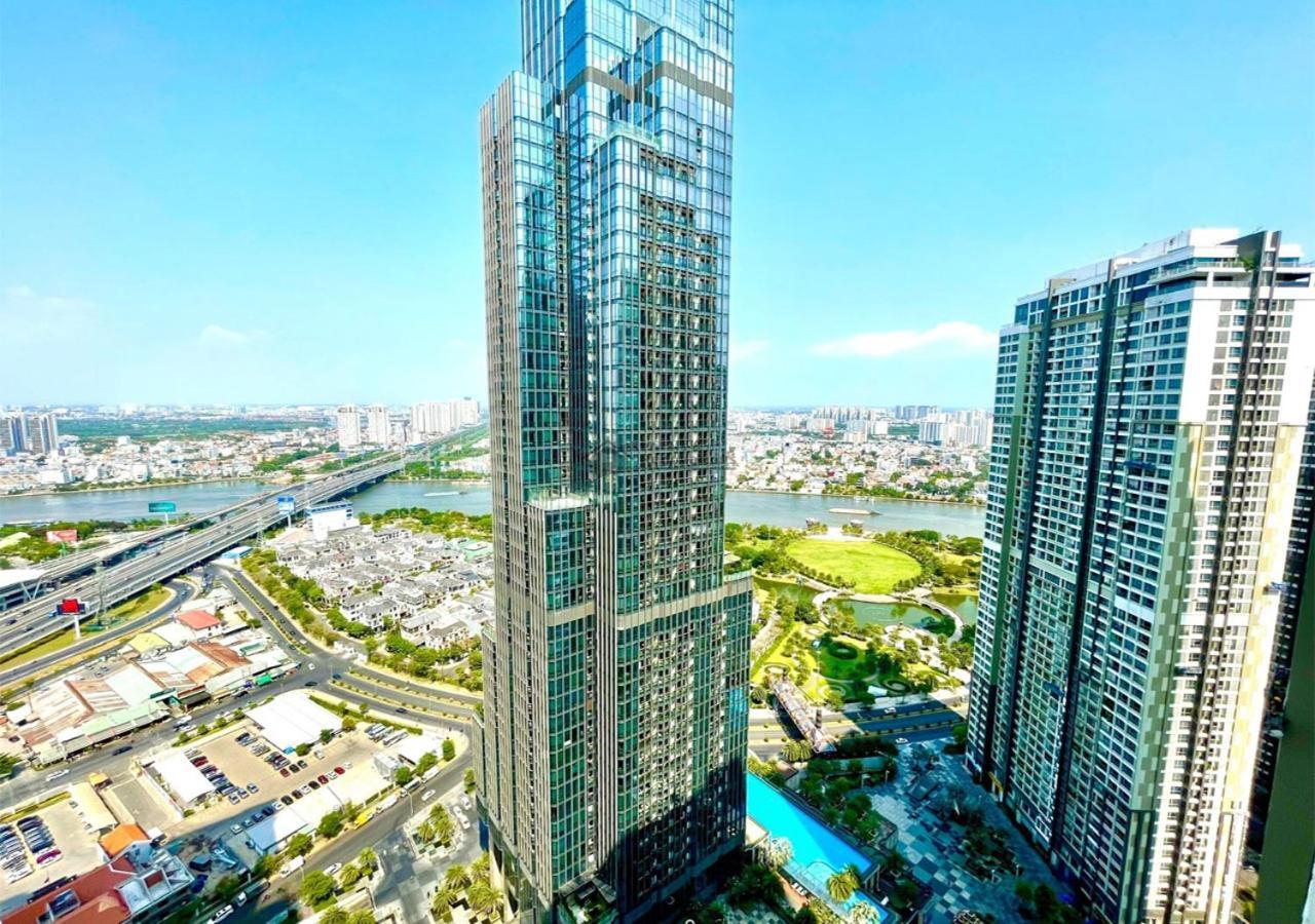 The Vinhomes Park - The Buildings Surrounding Landmark 81 Căn hộ TP. Hồ Chí Minh
